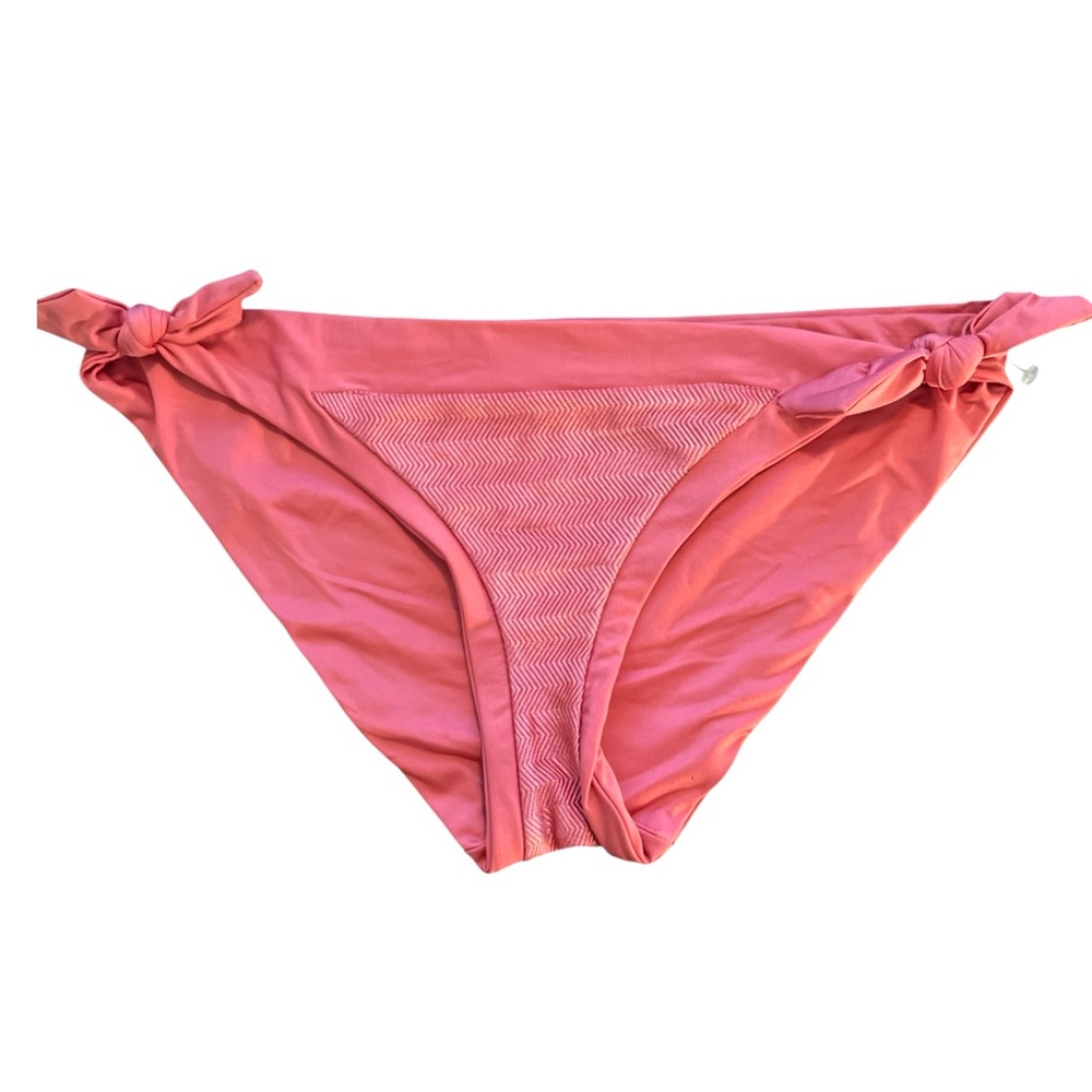 BECCA Modern Edge Side-Tie Hipster Bikini Bottoms, Color Tea Rose, Size SP